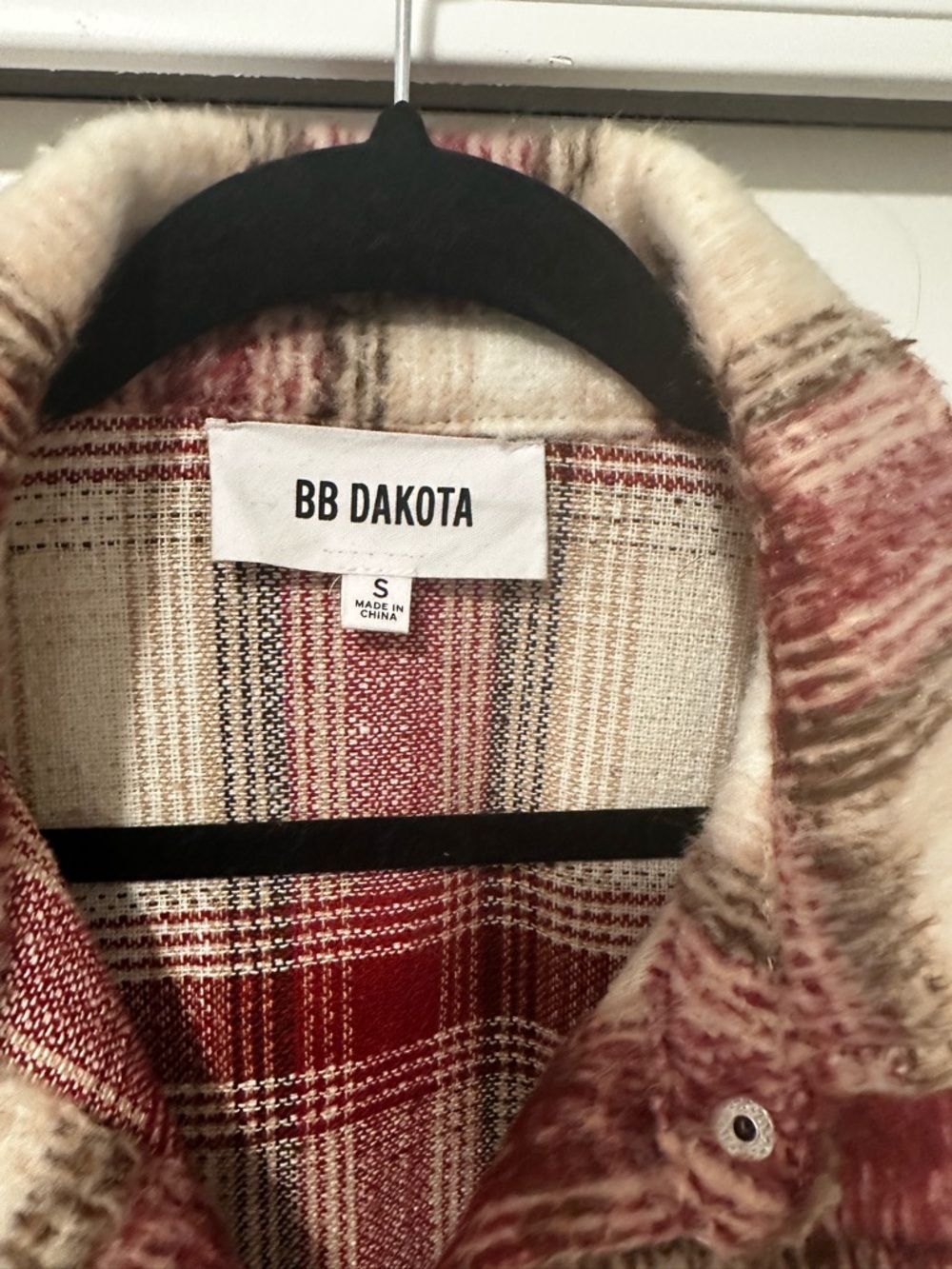 BB Dakota Burgundy & Cream Plaid Shacket size small - Picture 4 of 6